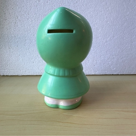 Light Green Riding Hood Vintage Ceramic Coin Bank - Picture 5 of 11